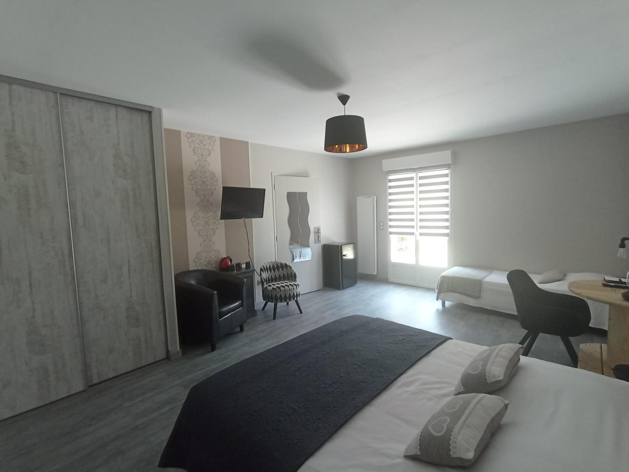 Chambres Et Tables D'Hotes " O Doux Matins " Aux Portes De Chinon Rivière Εξωτερικό φωτογραφία